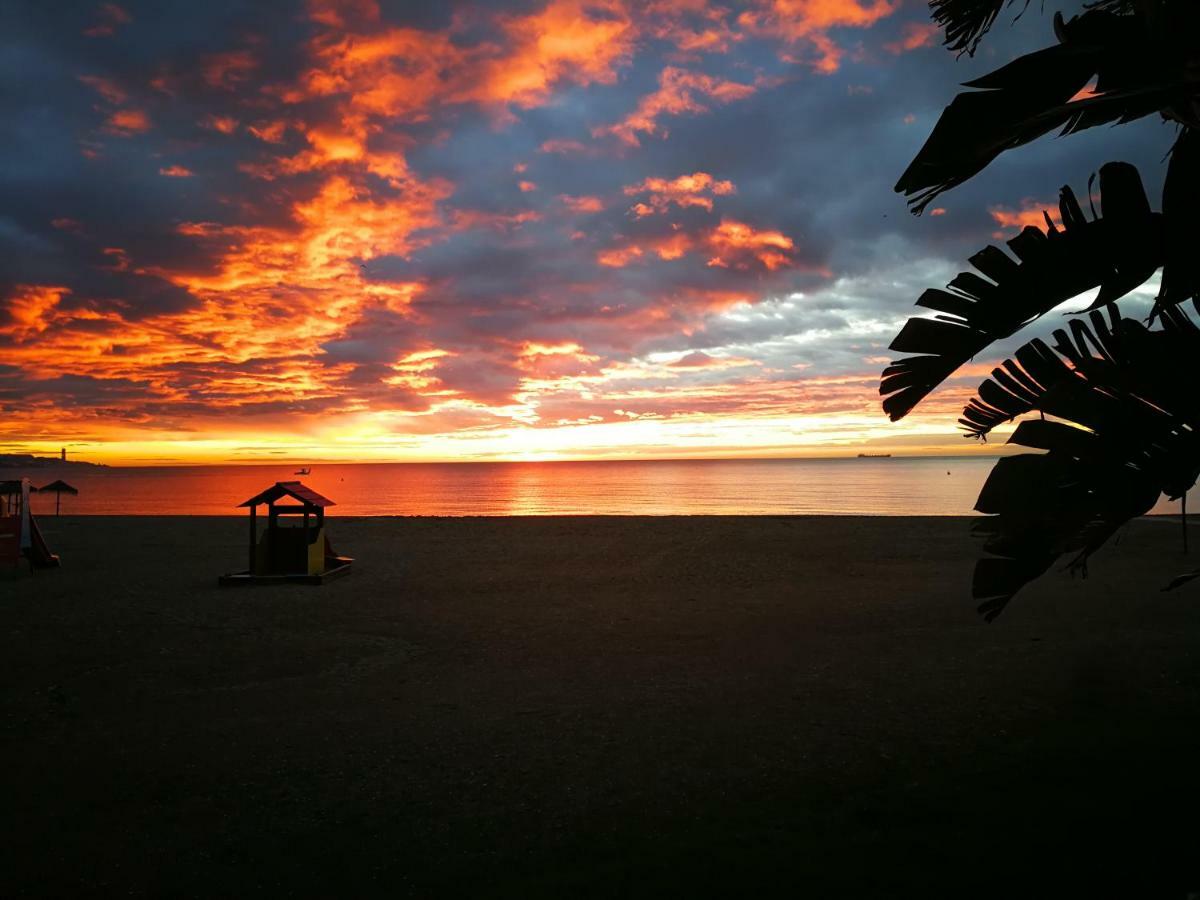 Livemálaga Reding Beach Kültér fotó